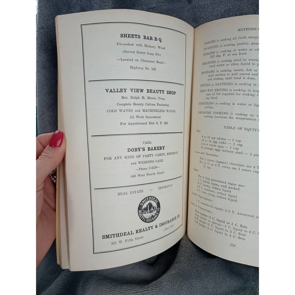 Maples Springs Methodist Church Cookbook 1950  First Edition Winston-Salem, NC‎